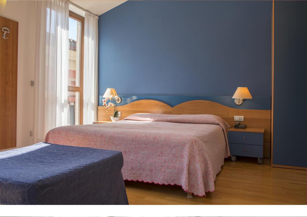 Hotel Lago Di Garda Malcesine Luaran gambar